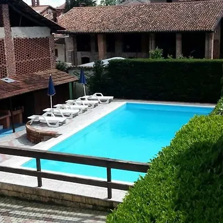 La Cascina Oda ve Kahvaltı Agliè