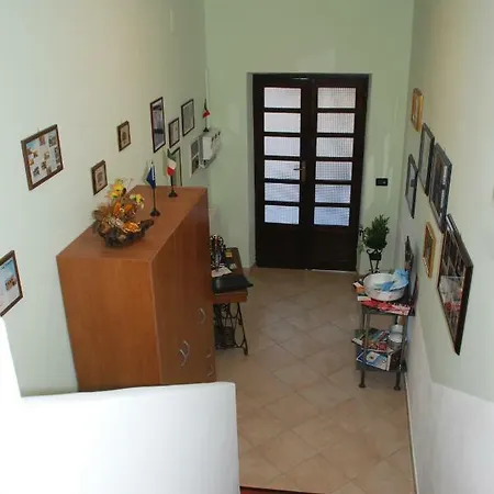 La Cascina Oda ve Kahvaltı Agliè