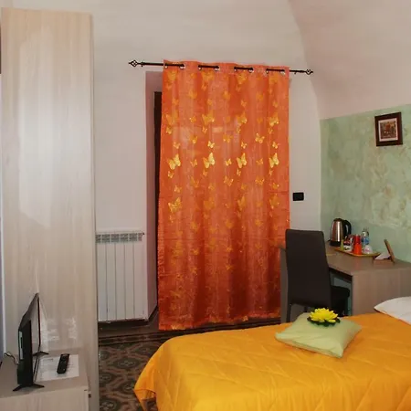לינה וארוחת בוקר La Cascina