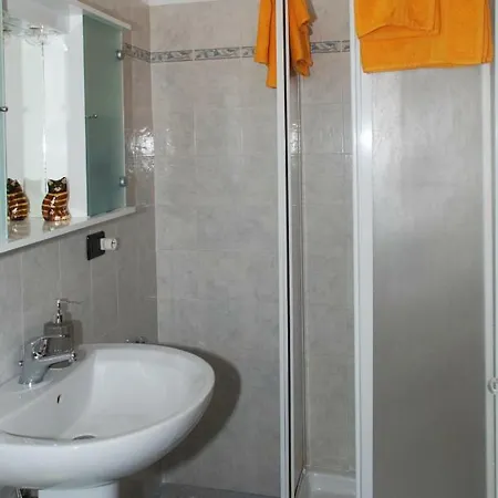 Bed and Breakfast La Cascina 4*